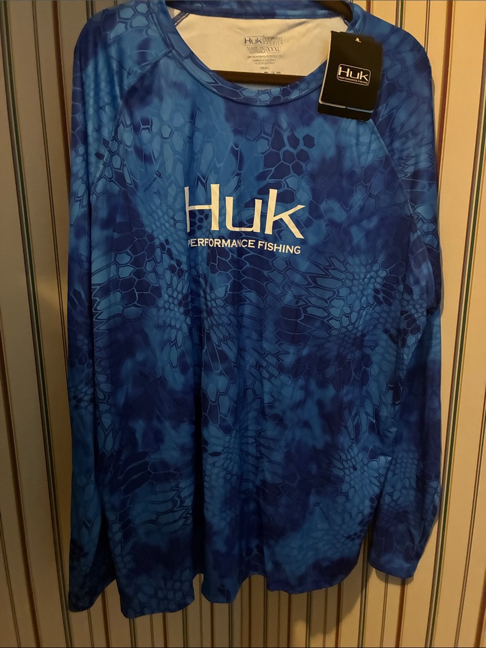 Huk Men's Blue Performance Swim Rash Guard - Kryptek Pattern - Picture 4 of 8